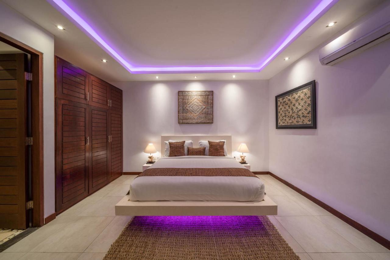 Villa Tira - Elegant 3Br In Central Seminyak Exterior photo